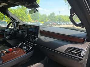 Used 2024 Lincoln Navigator Reserve AWD/4WD image 27