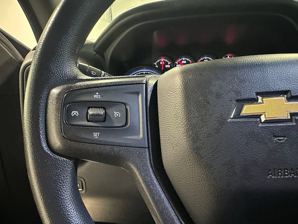 Used 2020 Chevrolet Silverado 1500 Custom w/ Custom Value Package AWD/4WD image 30