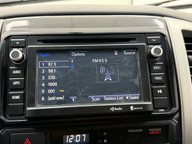 Used 2014 Toyota Tacoma PreRunner w/ TRD Sport Package image 17