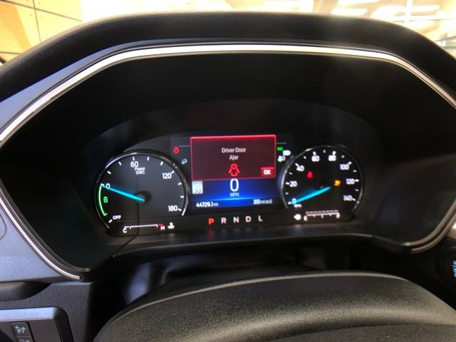 Certified 2021 Ford Escape SE w/ SE Sport Appearance Package image 14