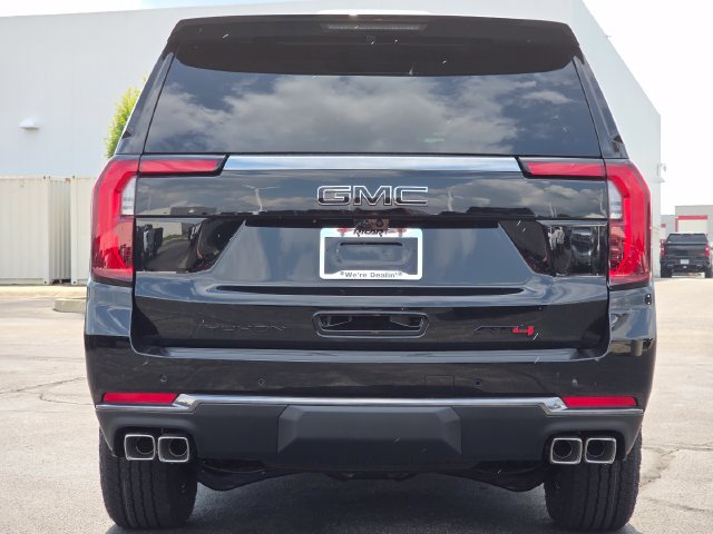 New 2026 GMC Yukon XL AT4 w/ AT4 Premium Plus Package AWD/4WD image 18
