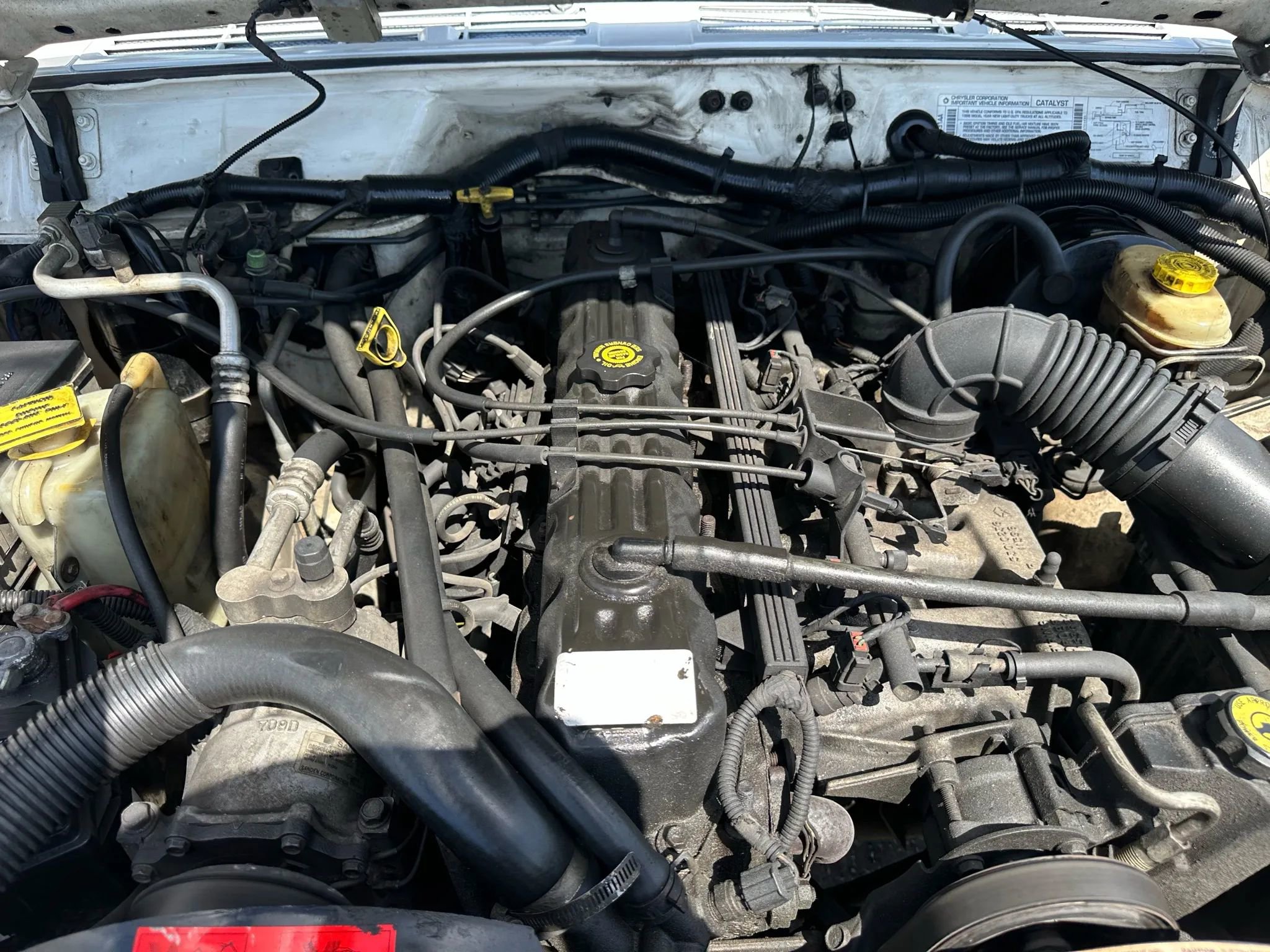 Used 1998 Jeep Cherokee 2WD 4-door image 25