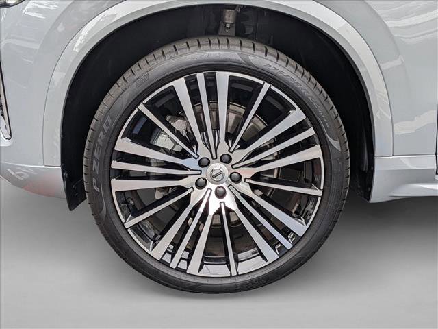 Certified 2025 Volvo XC90 B5 Core w/ Protection Package Premier image 10