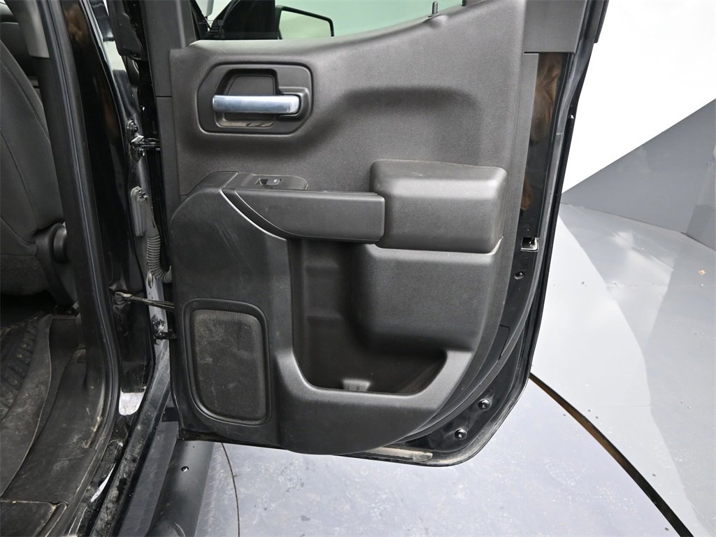 Used 2021 Chevrolet Silverado 1500 Custom w/ Rally Edition image 19