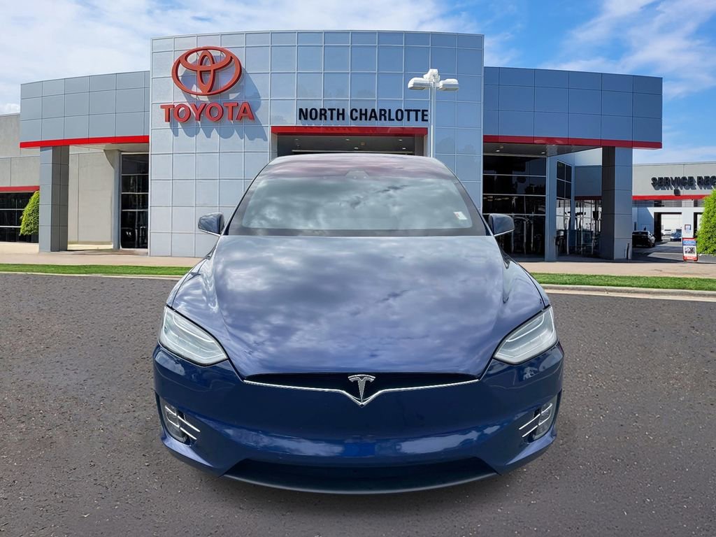 Used 2018 Tesla Model X 75D image 3
