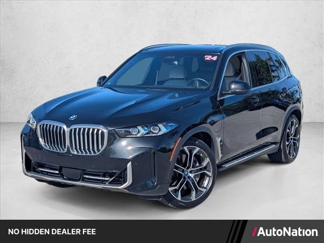 Certified 2024 BMW X5 xDrive50e w/ Premium Package AWD/4WD image 1
