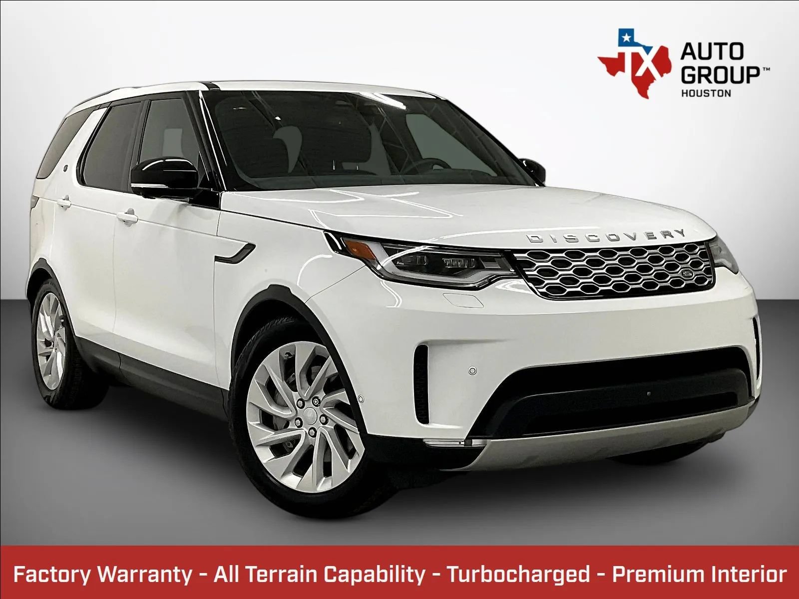 Used 2025 Land Rover Discovery S AWD/4WD image 5
