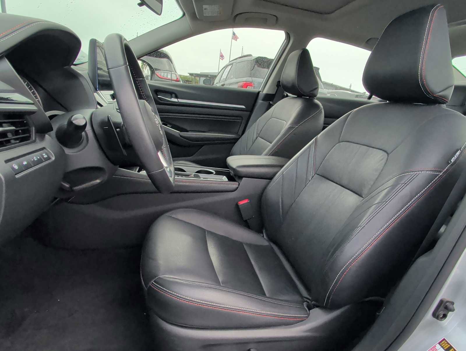 Used 2023 Nissan Altima 2.0 SR image 13