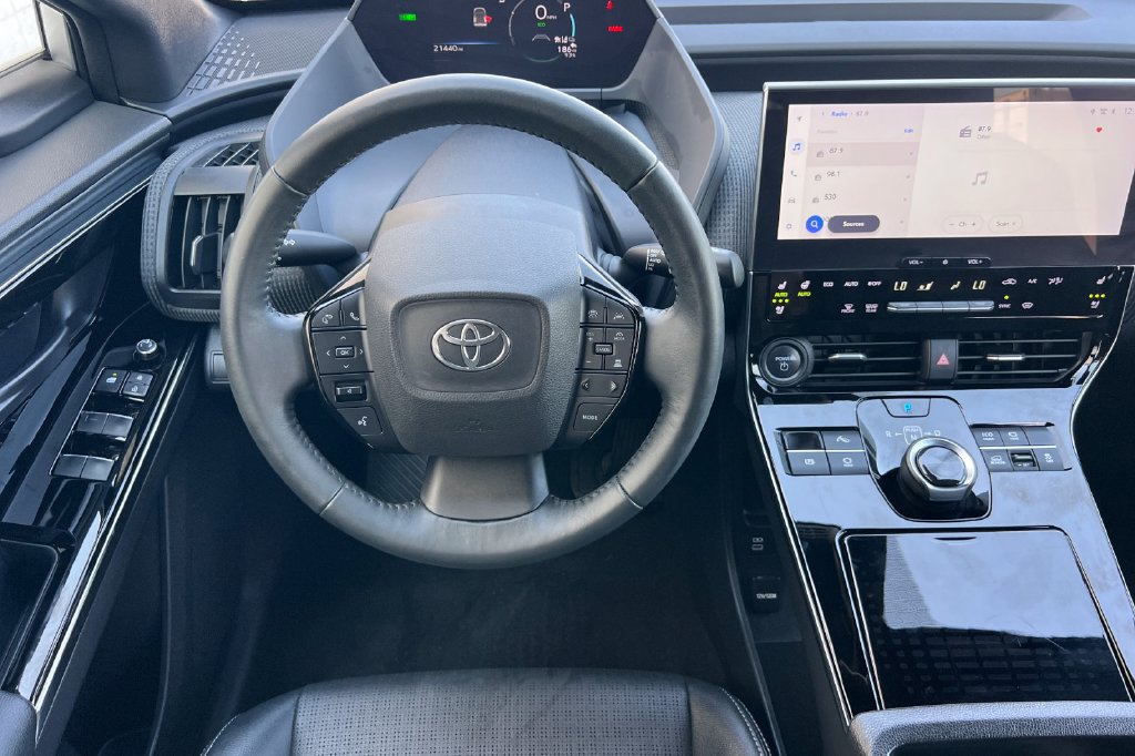 Certified 2023 Toyota bZ4X AWD image 17