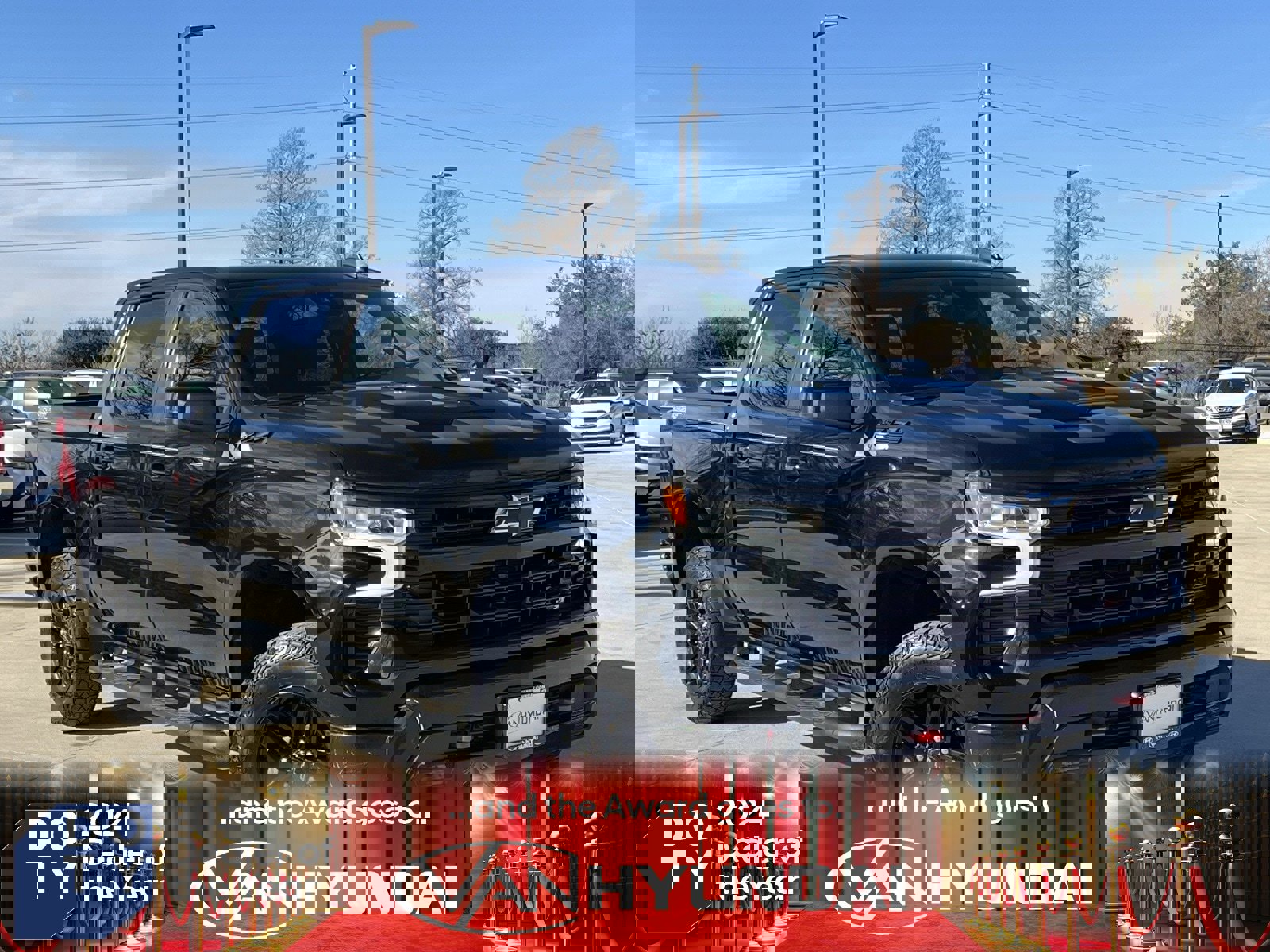 Used 2023 Chevrolet Silverado 1500 LT Trail Boss w/ Protection Package image 1