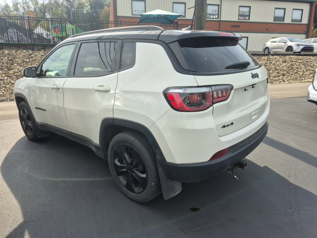 Used 2019 Jeep Compass Latitude AWD/4WD image 5