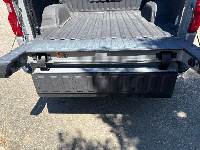 Used 2024 Chevrolet Silverado 1500 ZR2 w/ Technology Package AWD/4WD image 52