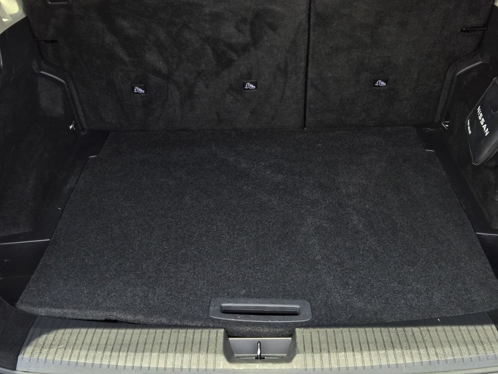 Used 2023 Nissan Rogue S FWD image 9