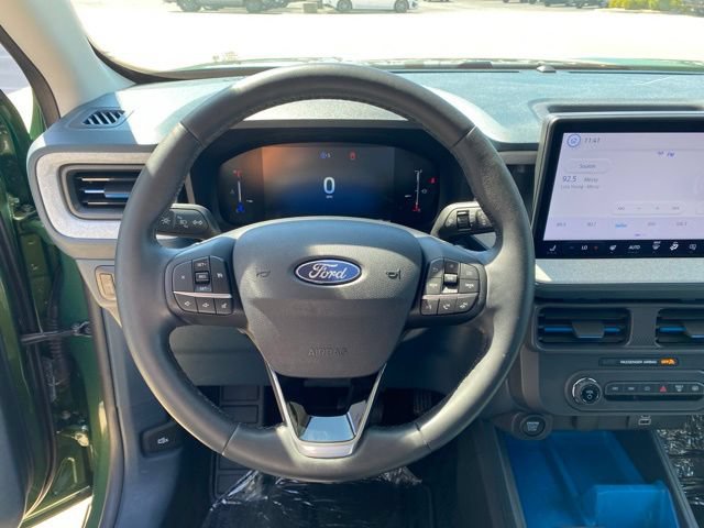 Used 2025 Ford Maverick XLT w/ XLT Luxury Package AWD/4WD image 5