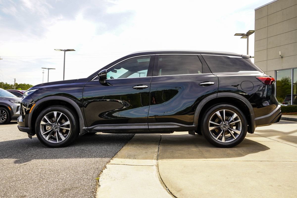 Used 2023 INFINITI QX60 Luxe w/ Cargo Package image 9