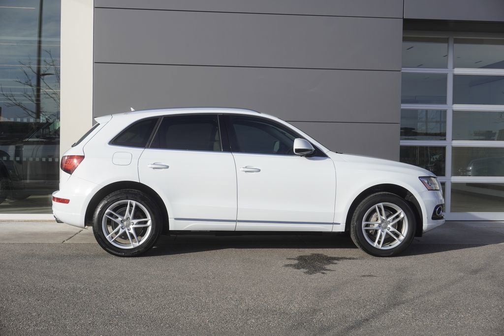 Used 2017 Audi Q5 2.0T Premium Plus image 7