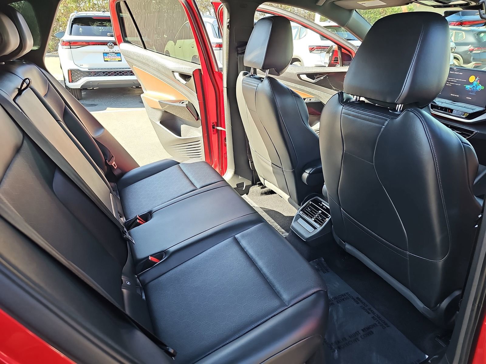 Used 2022 Volkswagen ID.4 Pro S w/ Gradient Package image 11