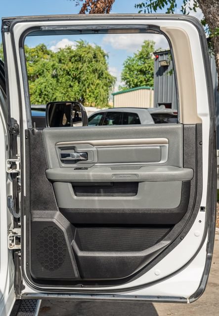 Used 2016 RAM 3500 Big Horn AWD/4WD image 38