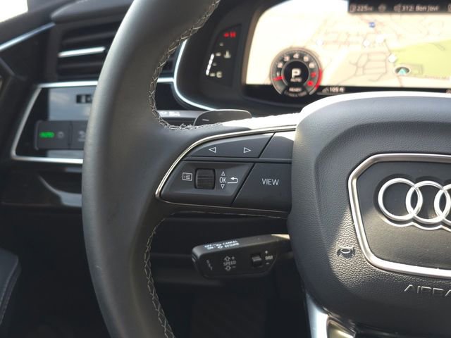 Used 2025 Audi Q7 3.0T Premium Plus image 12