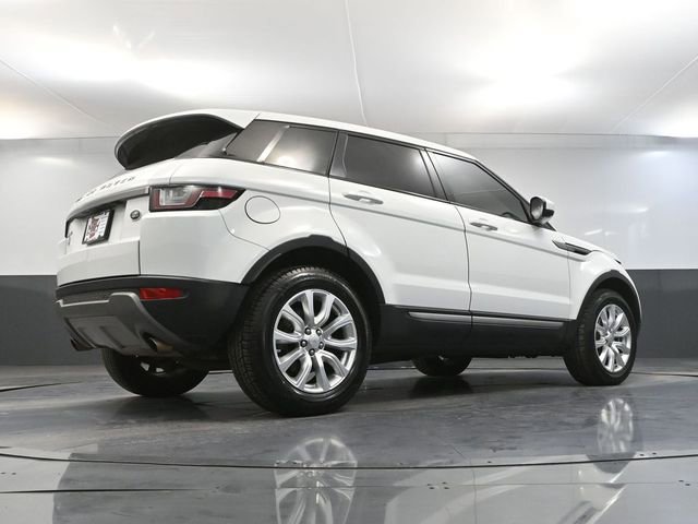 Used 2017 Land Rover Range Rover Evoque SE image 50