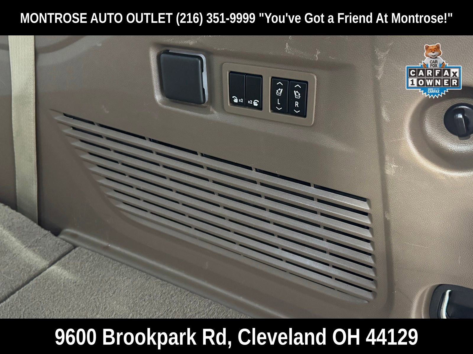 Used 2021 GMC Yukon Denali w/ Denali Premium Package image 45