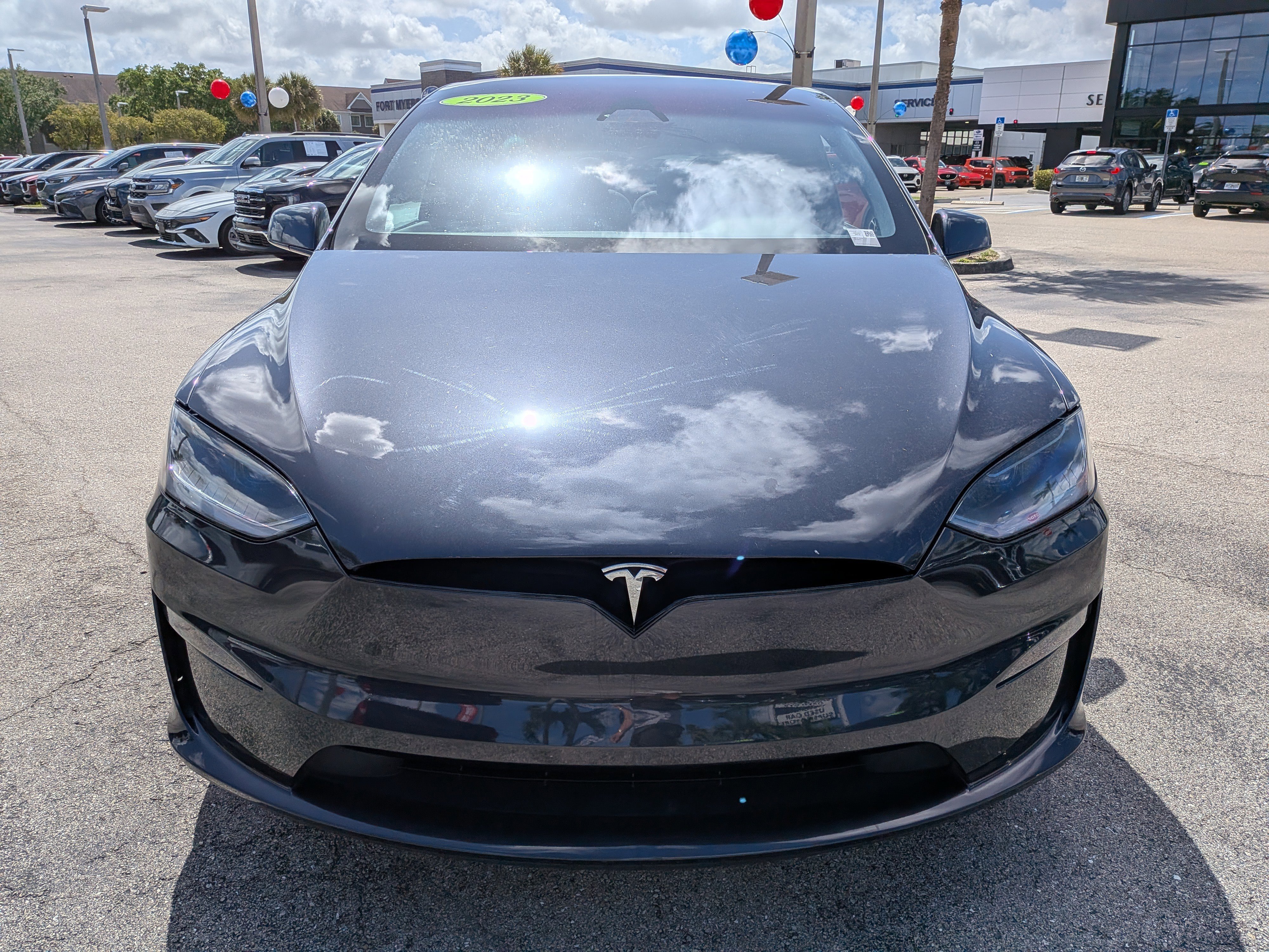 Used 2023 Tesla Model X image 9