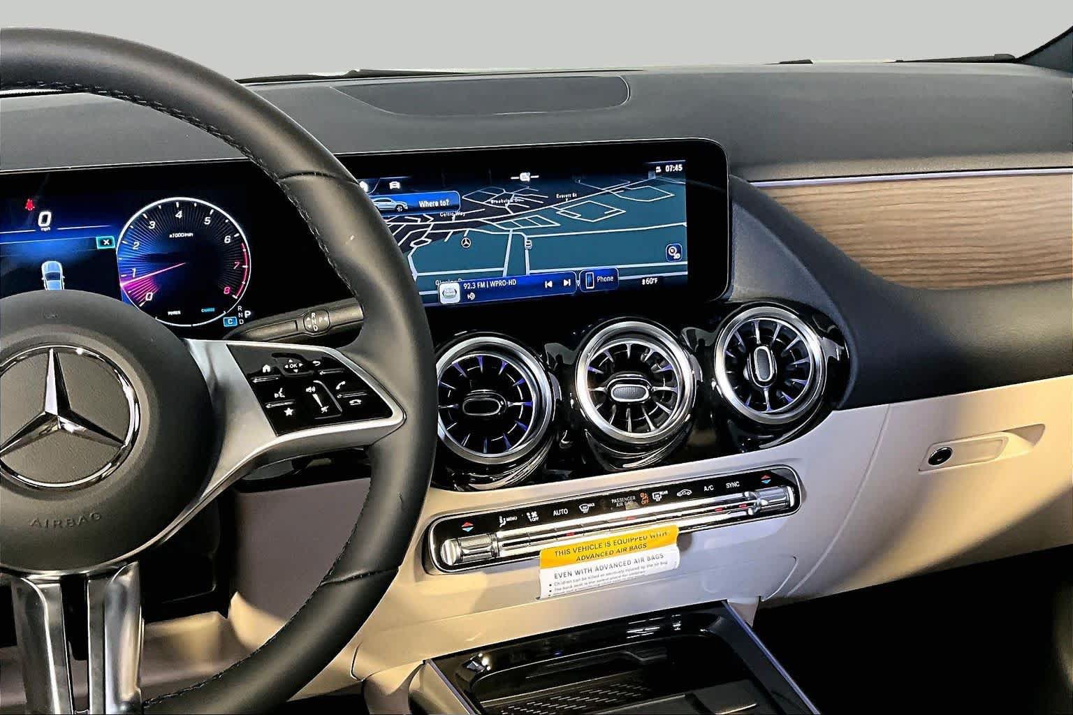 New 2026 Mercedes-Benz GLA 250 4MATIC image 8