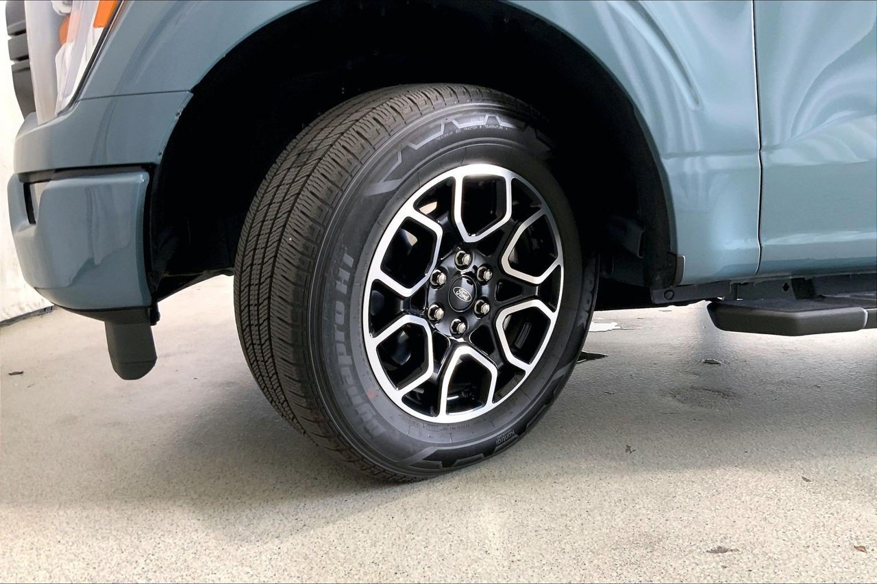 Used 2023 Ford F150 XLT w/ Equipment Group 302A High RWD image 20