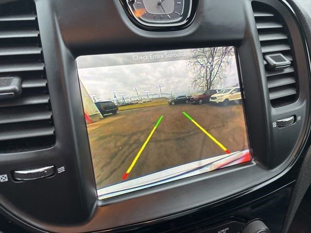 Used 2017 Chrysler 300 S w/ 300S Premium Group image 24