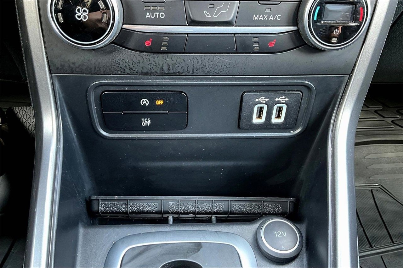 Used 2021 Ford EcoSport SE image 15