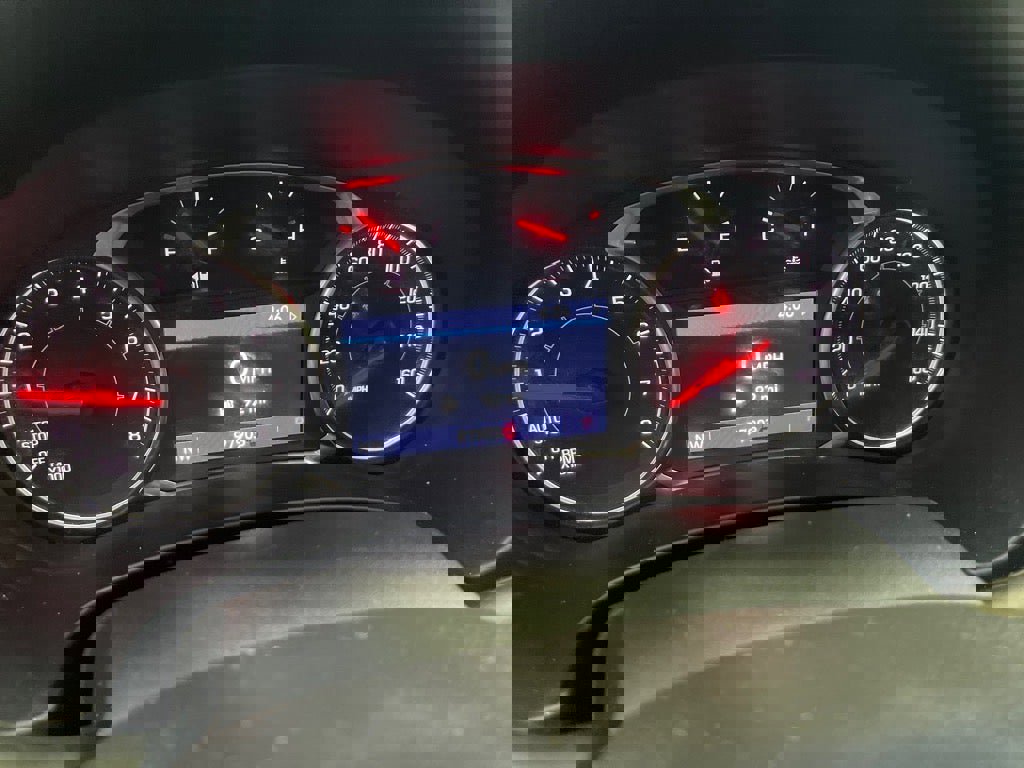 Used 2019 GMC Terrain SLT image 10