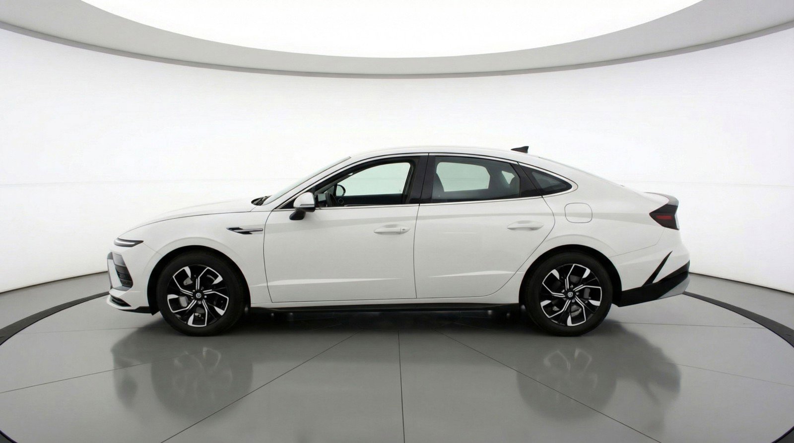 Used 2025 Hyundai Sonata SEL image 5