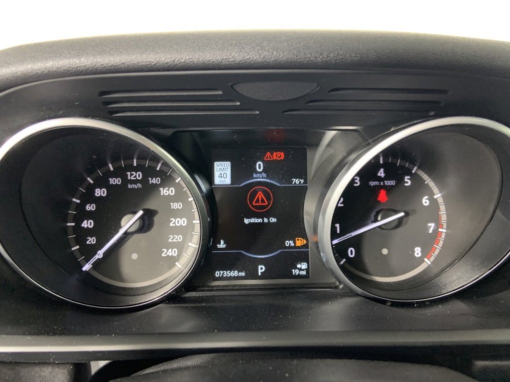 Used 2017 Land Rover Discovery HSE Luxury image 10