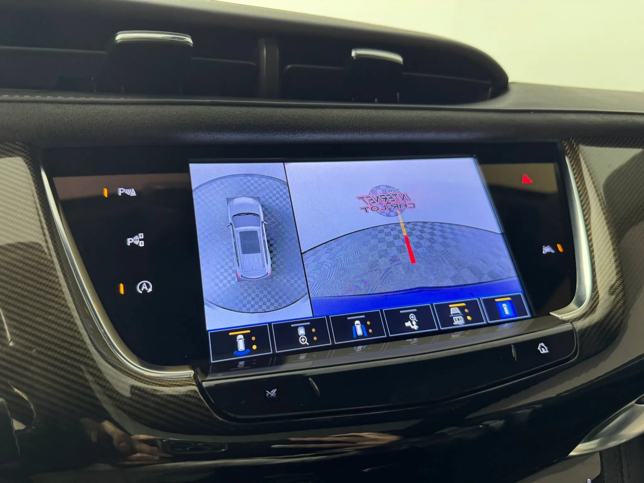 Used 2023 Cadillac XT6 Sport w/ Platinum Package AWD/4WD image 18