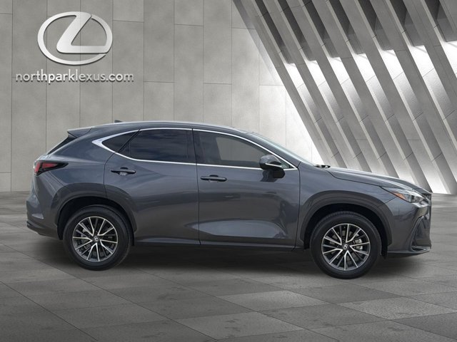 Certified 2025 Lexus NX 250 FWD w/ Towing Package (2000 Lbs) image 4