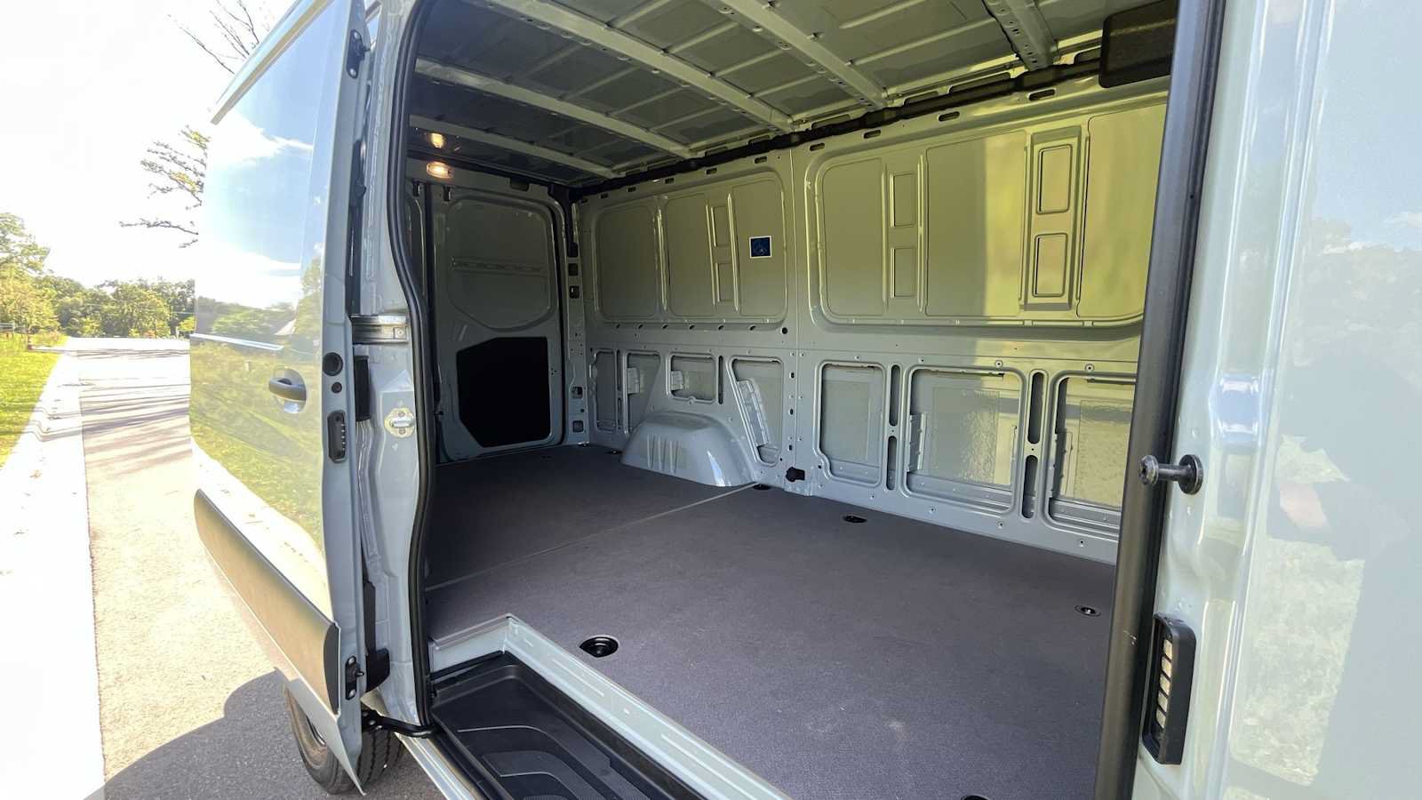 New 2026 Mercedes-Benz Sprinter 2500 image 11