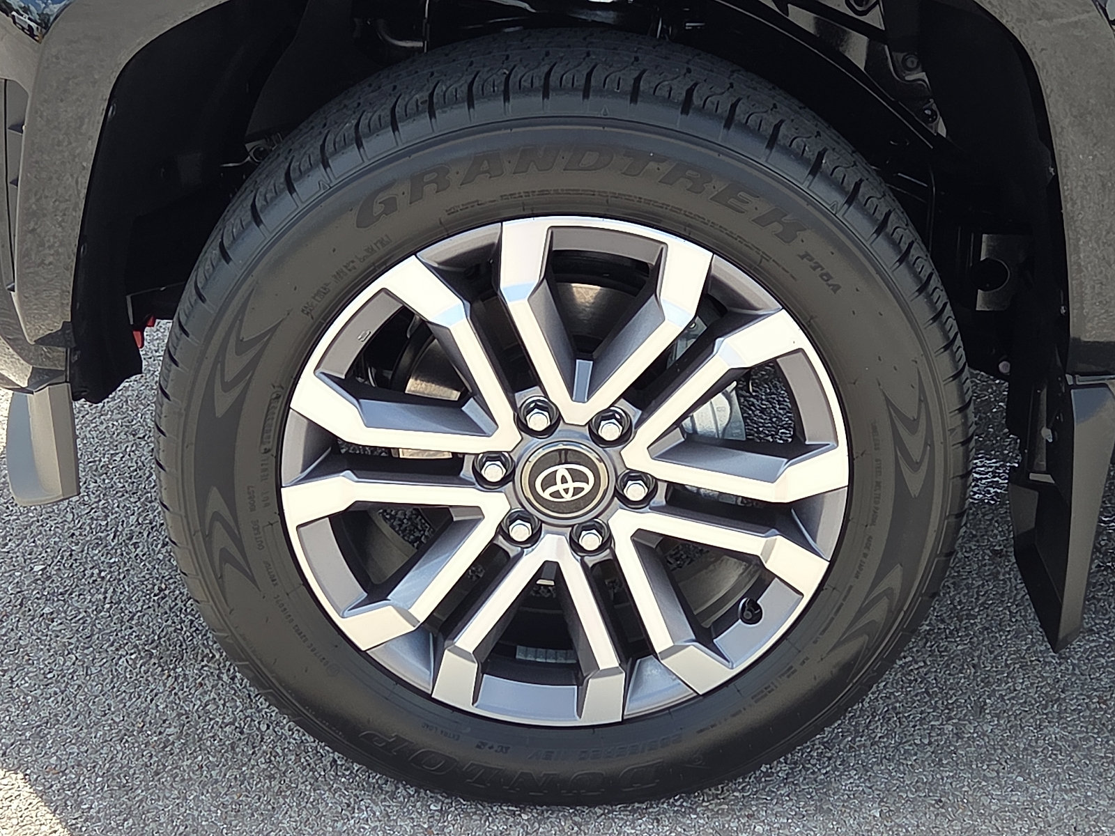 Used 2026 Toyota 4Runner Limited AWD/4WD image 7