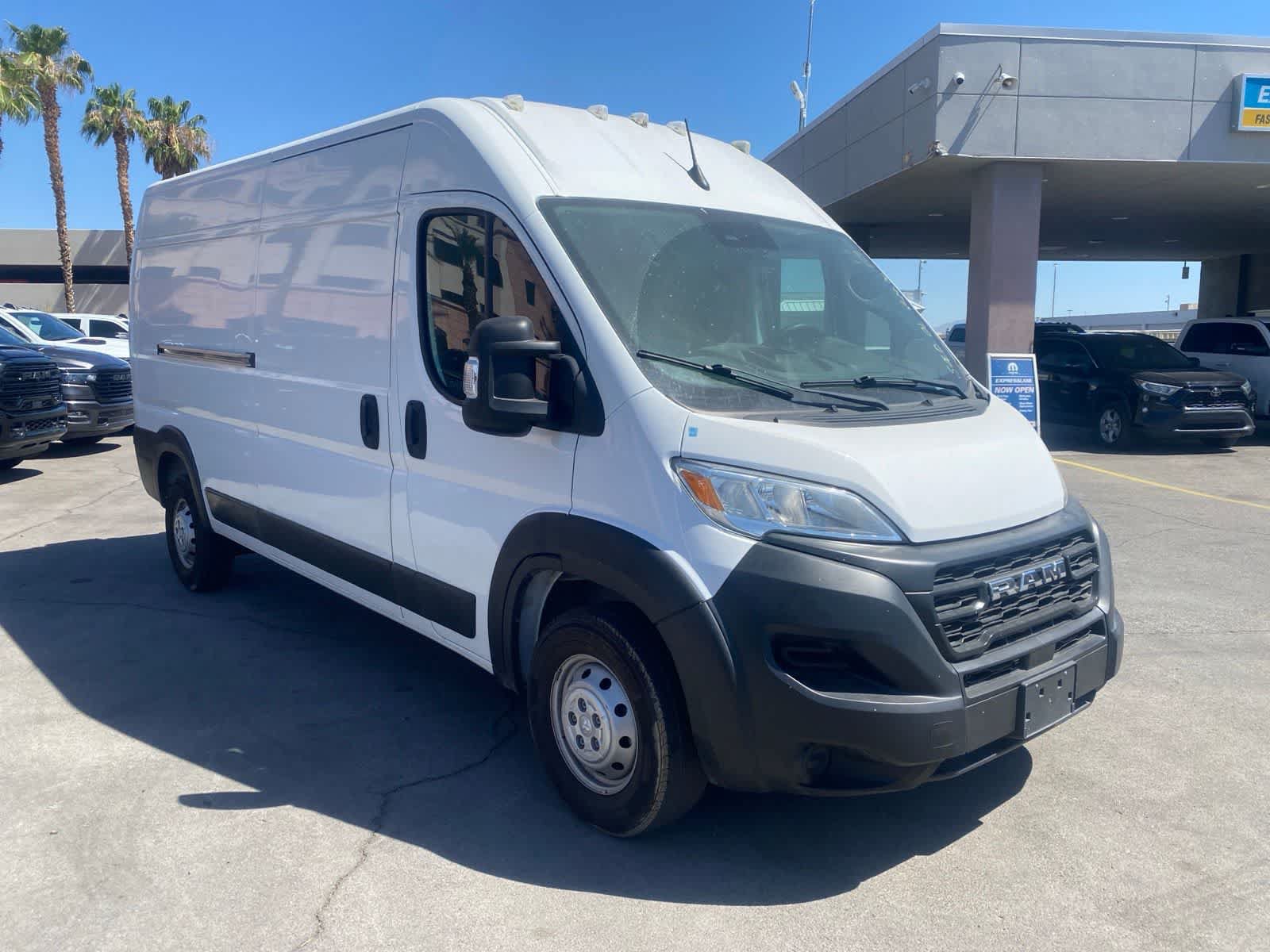 Used 2023 RAM ProMaster 2500 FWD image 3