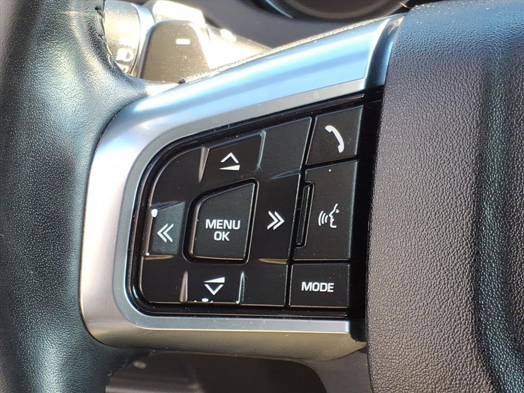 Used 2017 Land Rover Discovery Sport HSE image 24