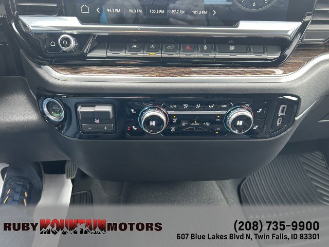 Used 2025 GMC Sierra 1500 SLE image 29