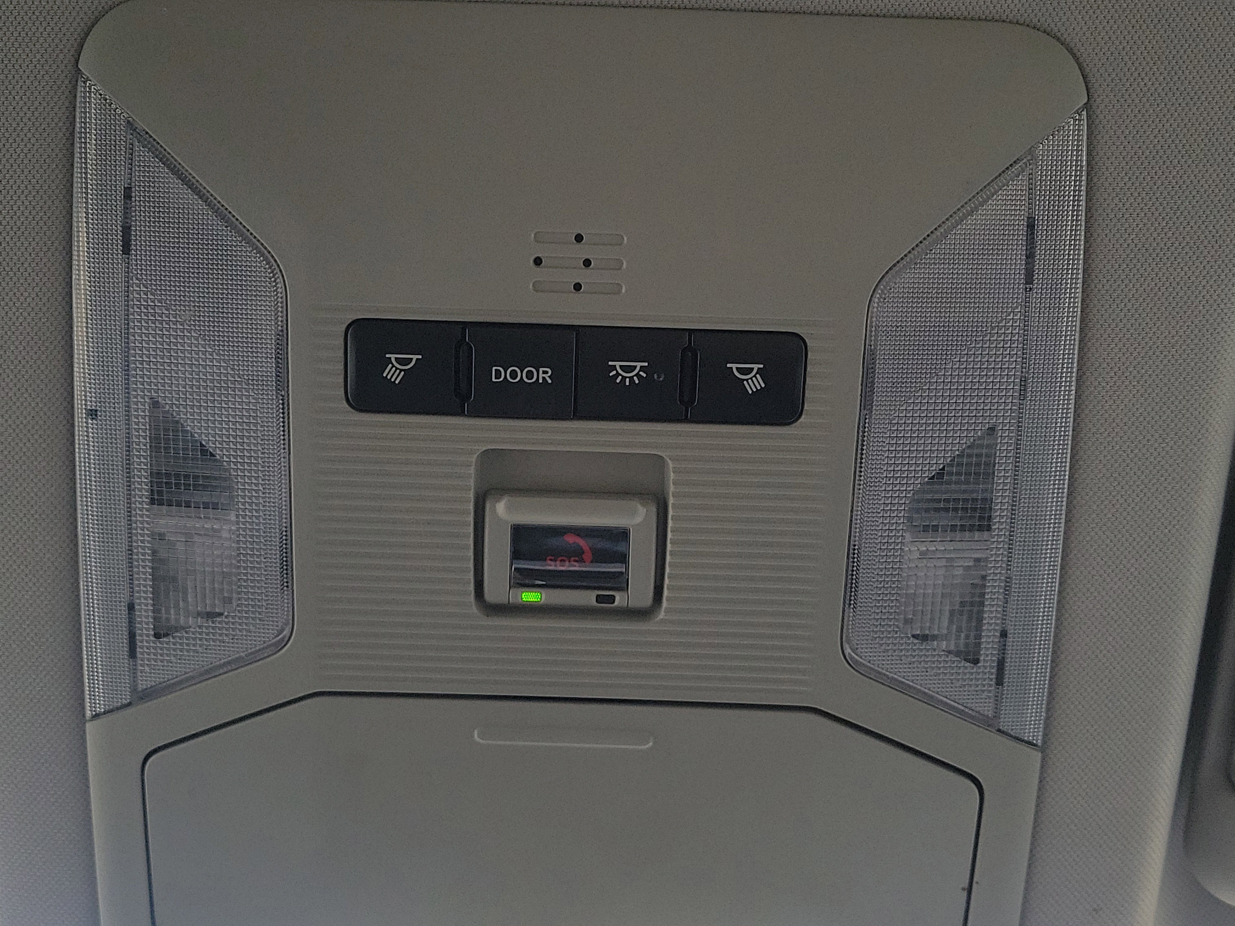 Used 2021 Toyota RAV4 XLE image 31