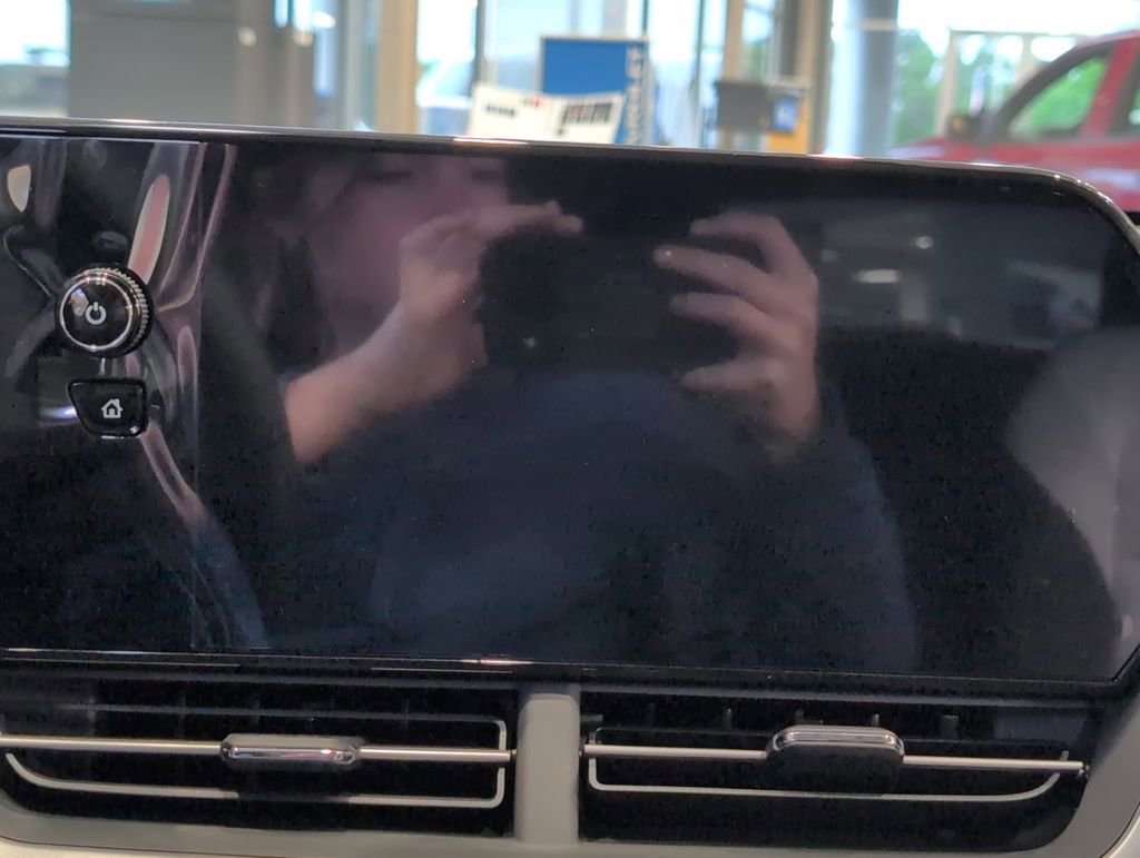 New 2026 Chevrolet Trax LS w/ Driver Confidence Package image 17