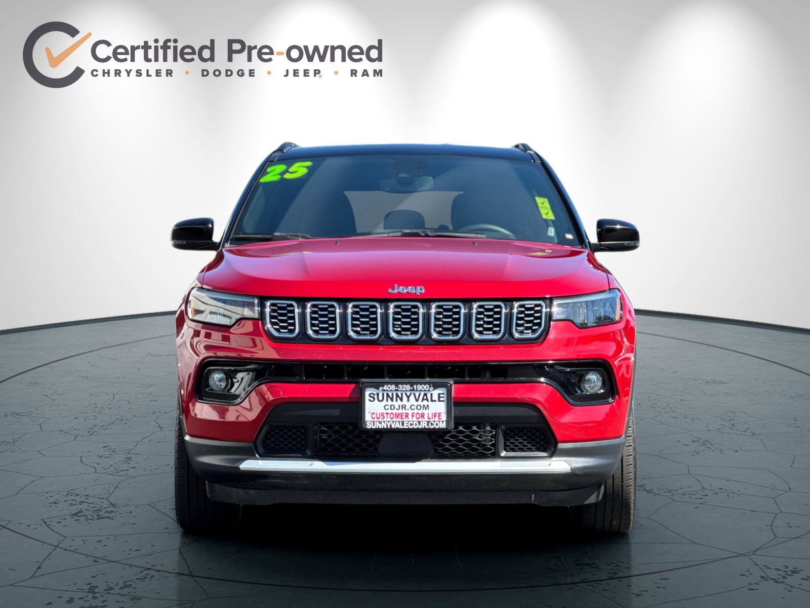Used 2025 Jeep Compass Limited AWD/4WD image 9