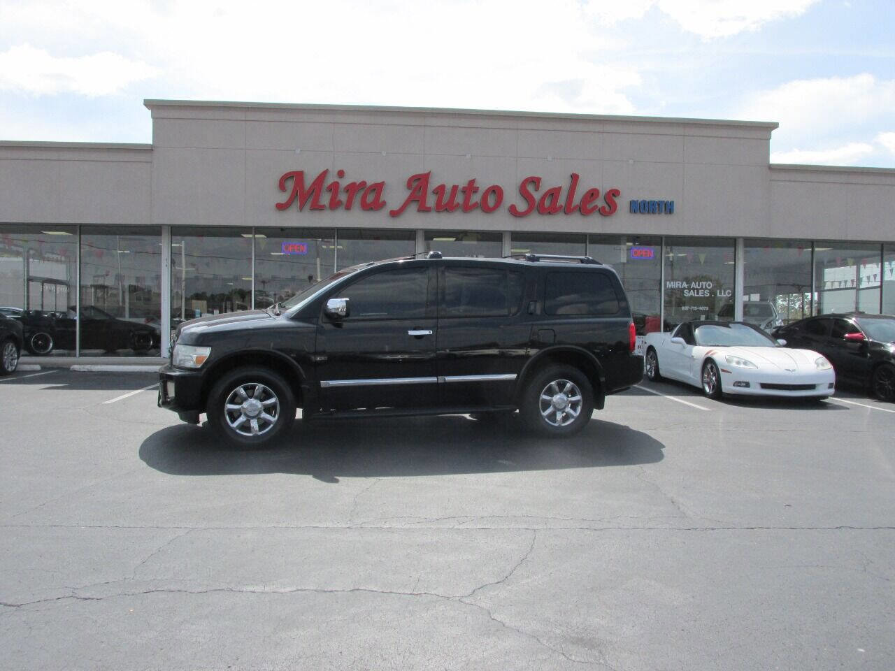 Used 2007 INFINITI QX56 4WD image 1