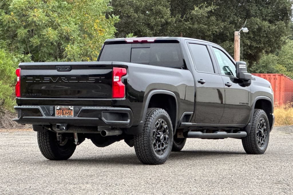 Used 2024 Chevrolet Silverado 2500 LTZ w/ LTZ Plus Package AWD/4WD image 4