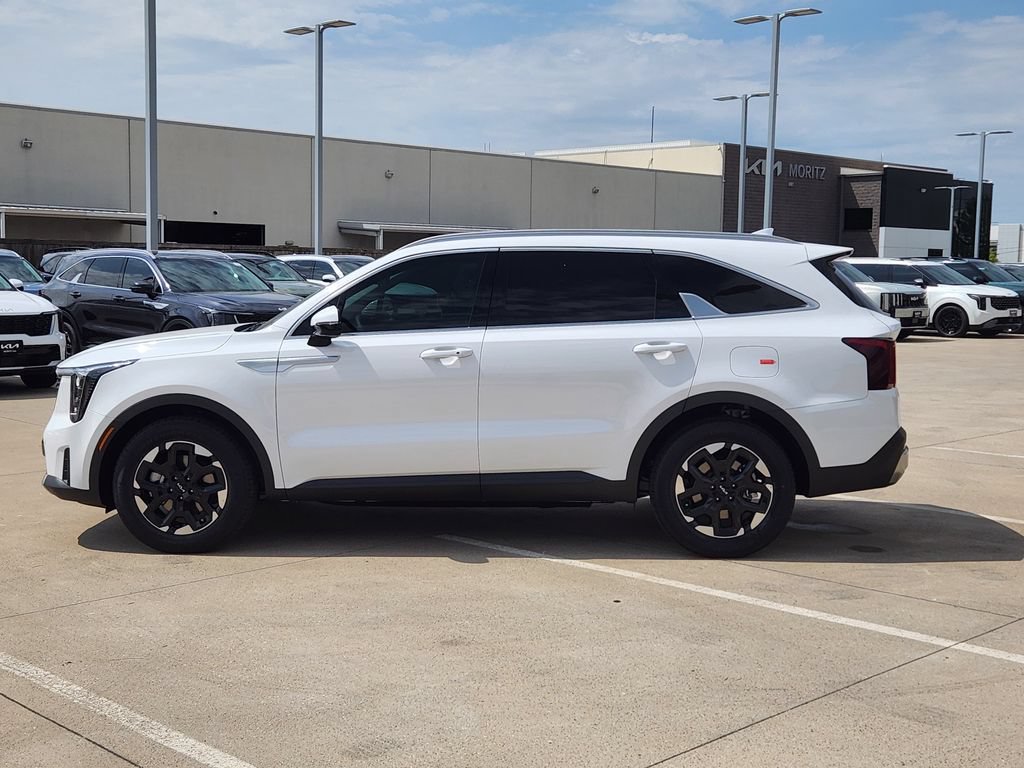 New 2026 Kia Sorento S w/ S Panoramic Sunroof Package FWD image 3