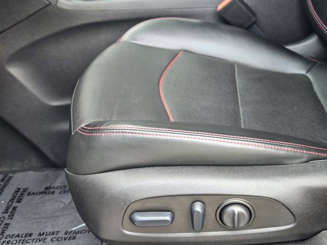 Used 2022 Chevrolet Equinox RS w/ RS Leather Package FWD image 24