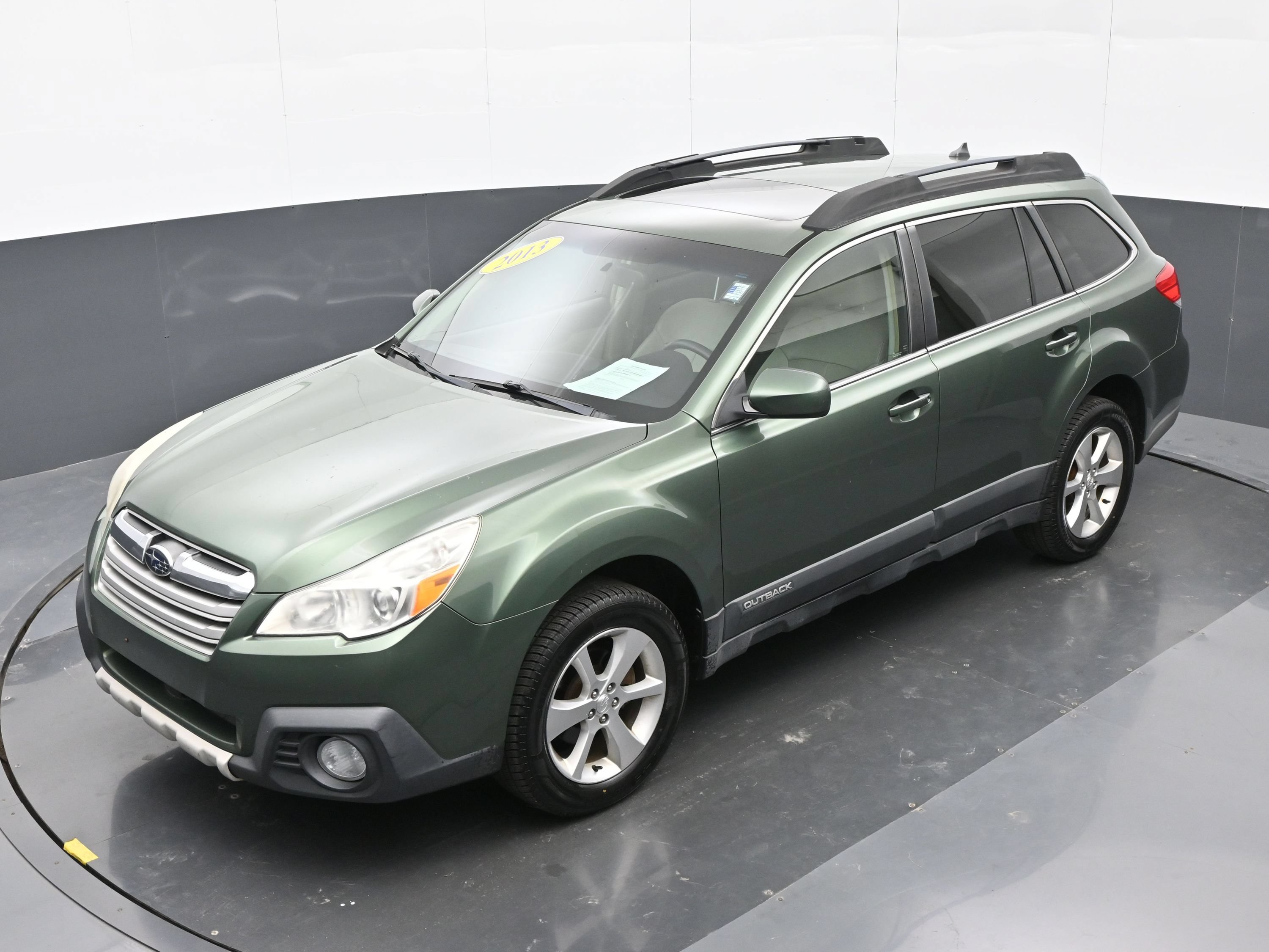 Used 2013 Subaru Outback 2.5i Limited w/ Moonroof Pkg AWD/4WD image 33