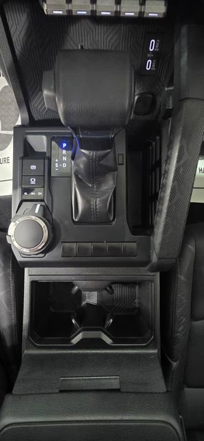 Used 2024 Toyota Tacoma SR image 22