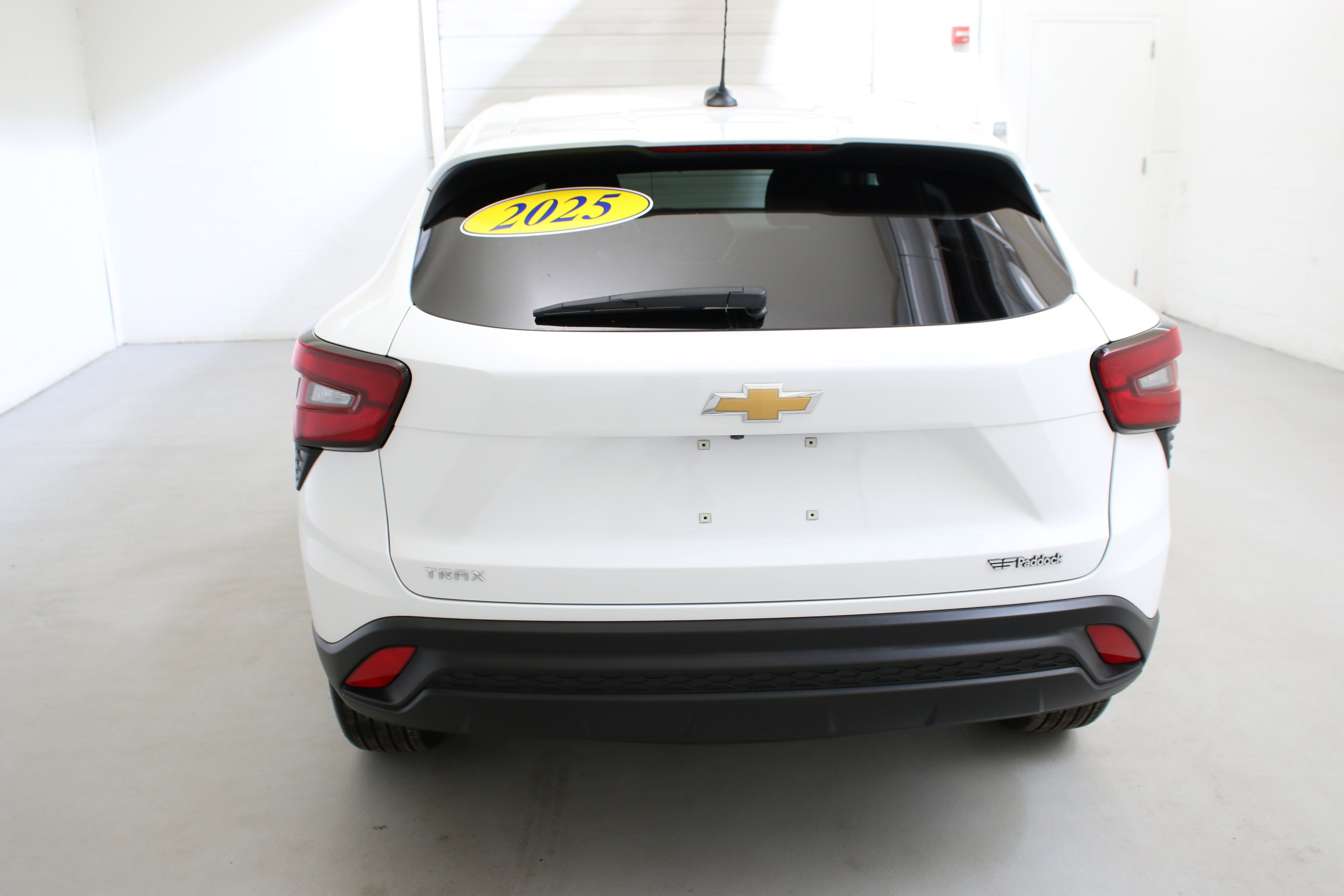 Used 2025 Chevrolet Trax LS image 8